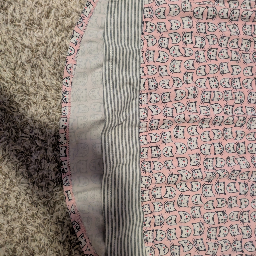 Cuddl Duds Pink and Gray Cats Super Soft Pajama Set - Picture 4 of 7